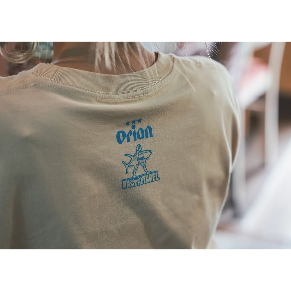 タイガー&シャーク乾杯Tシャツ 【ORION×NAVY APPAREL】(カラー:ベージュ)