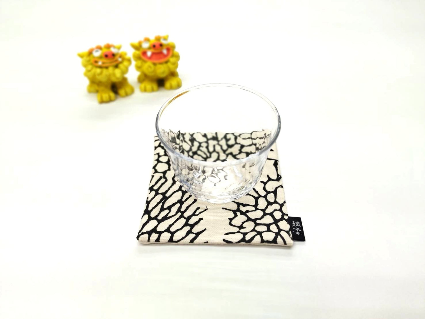 首里琉染 KANA-SANGO森 コースター 白