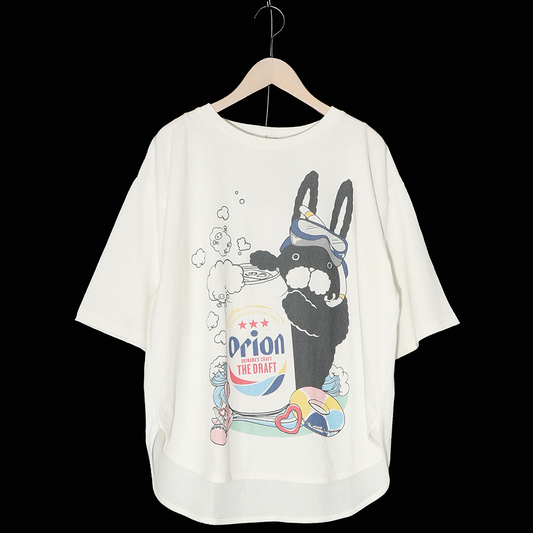 ORION×ScoLar ラビルのビーチパーティ柄Tシャツ(オフホワイト）