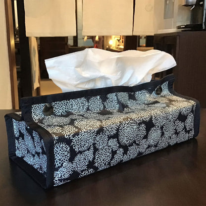 【首里琉染】 サンゴ染めボックスティッシュカバー ブラック