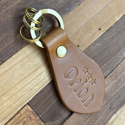 レザーキーホルダー（カラー：ブラウン）