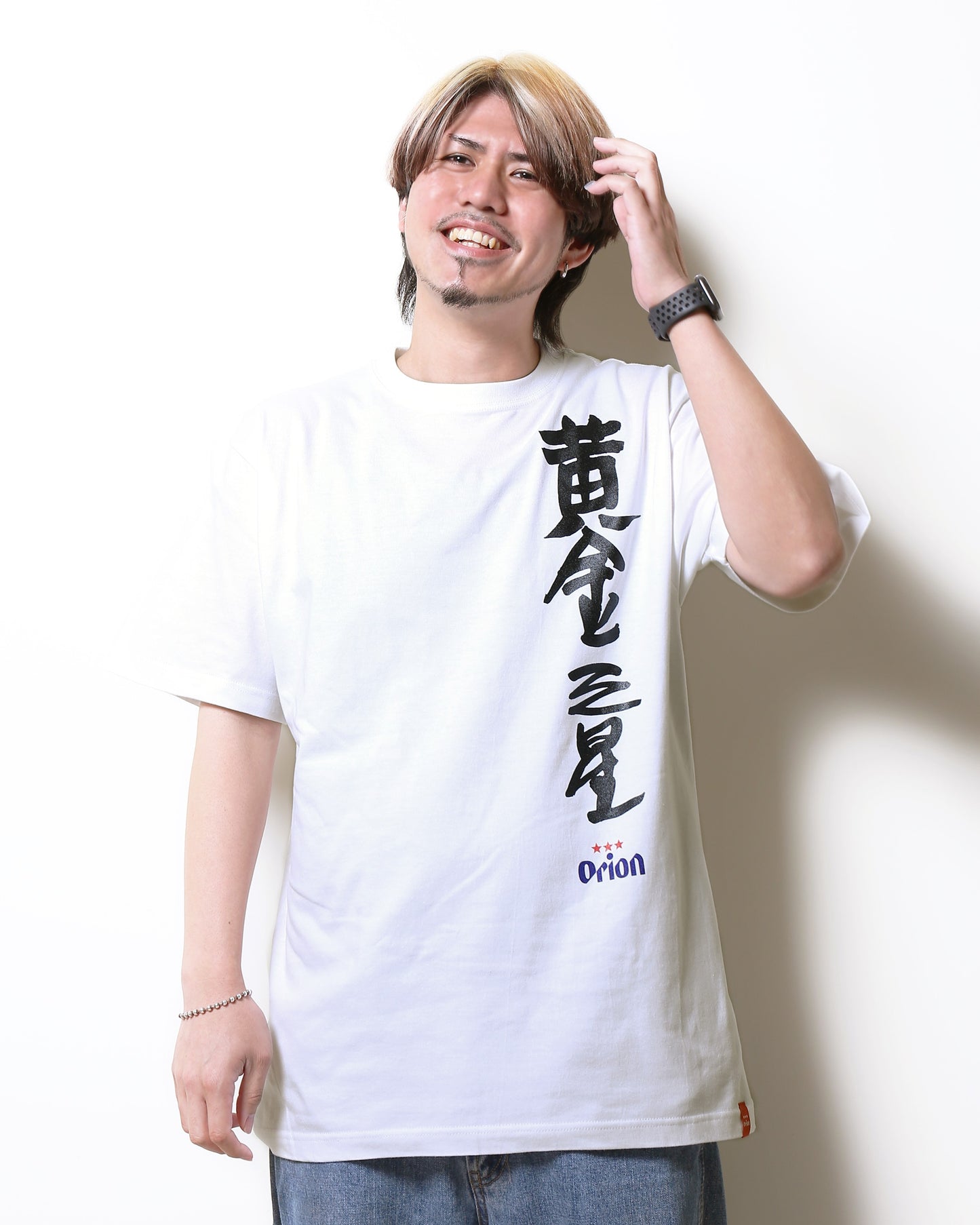 沖縄クリエイターコラボTシャツ：黄金三星（クガニミチブシ）ホワイト