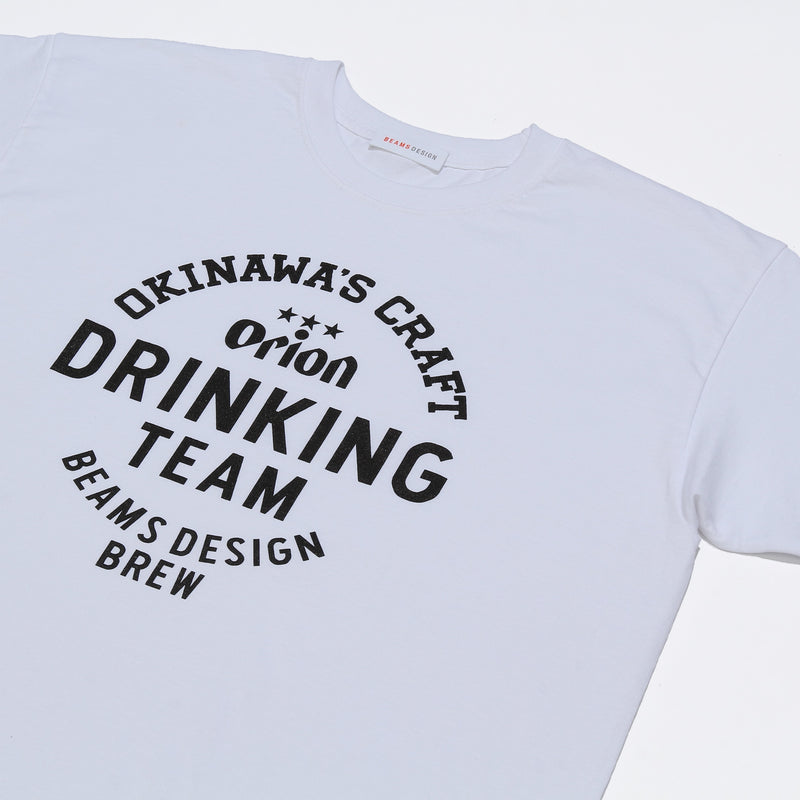 ORION “DRINKING TEAM” Tシャツ　カラー：WHITE【BEAMS DESIGNプロデュース】